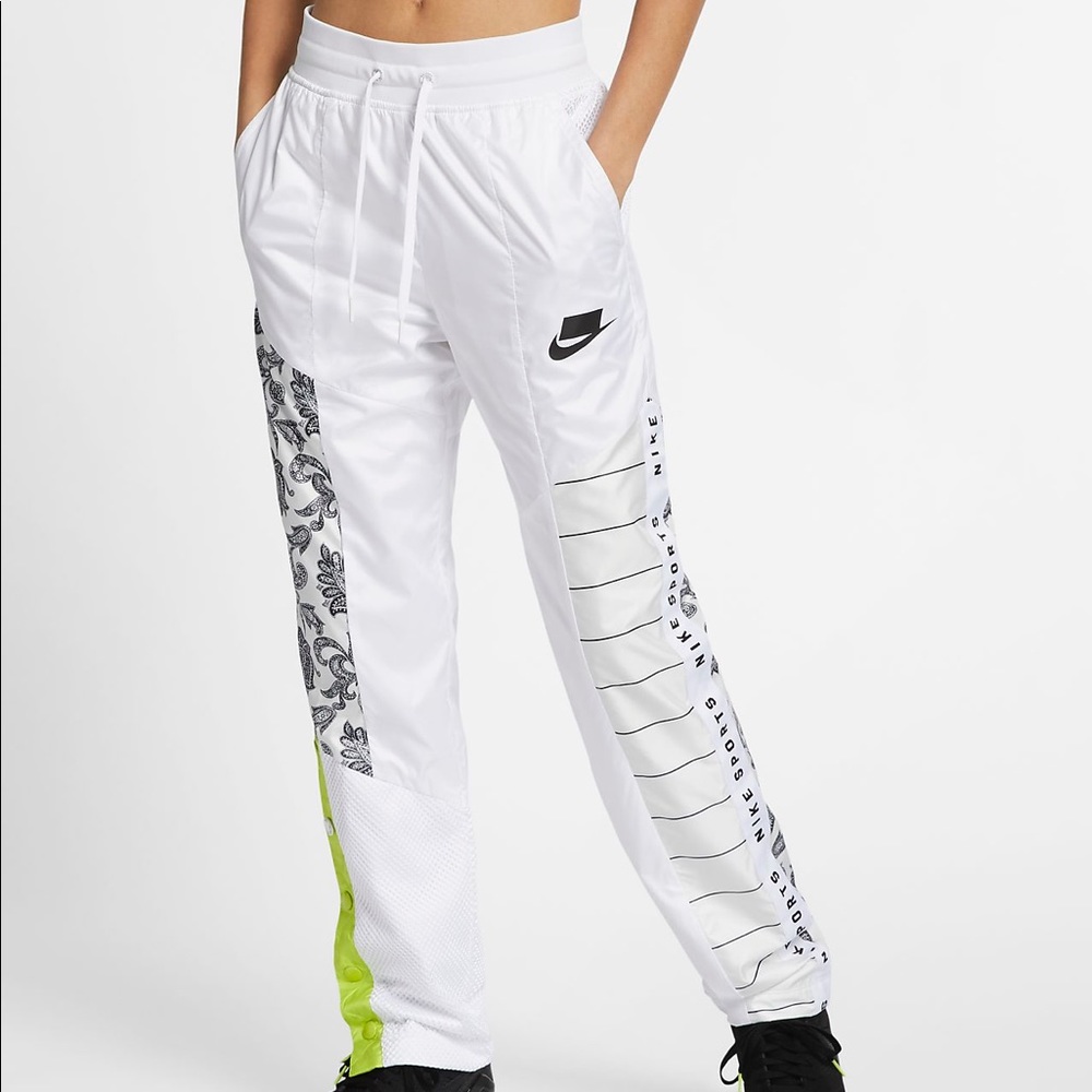 Nike Sportswear NSW Womens Woven Trackpants N19